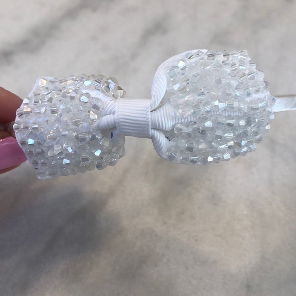 White bow headband main image 6